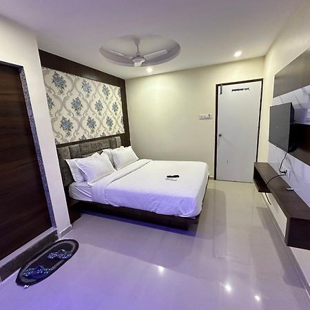 Hotel Golden View Vadodara Eksteriør bilde