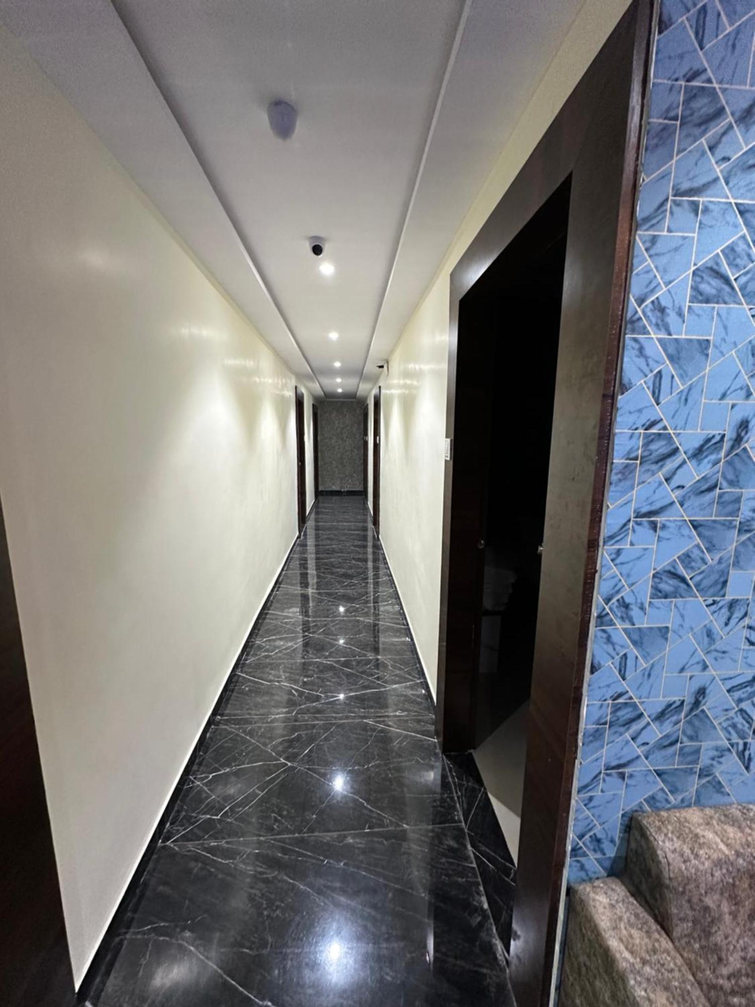 Hotel Golden View Vadodara Eksteriør bilde